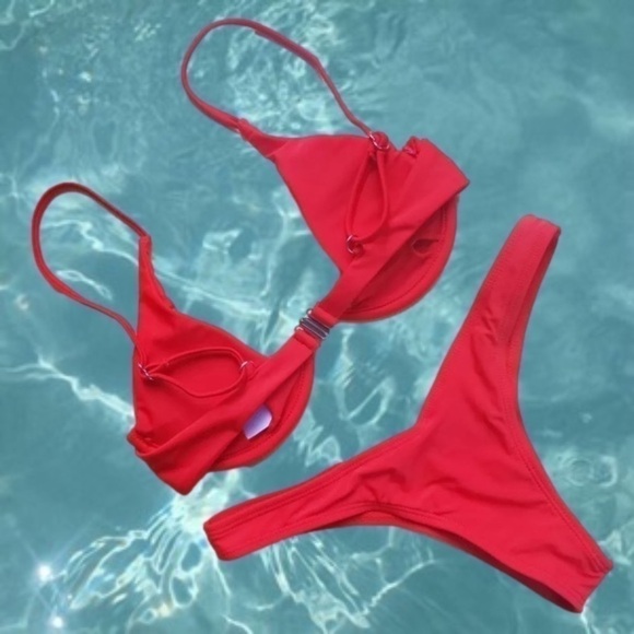 COPY - New V-Bar Underwire Push Up Bikini - Picture 2 of 9